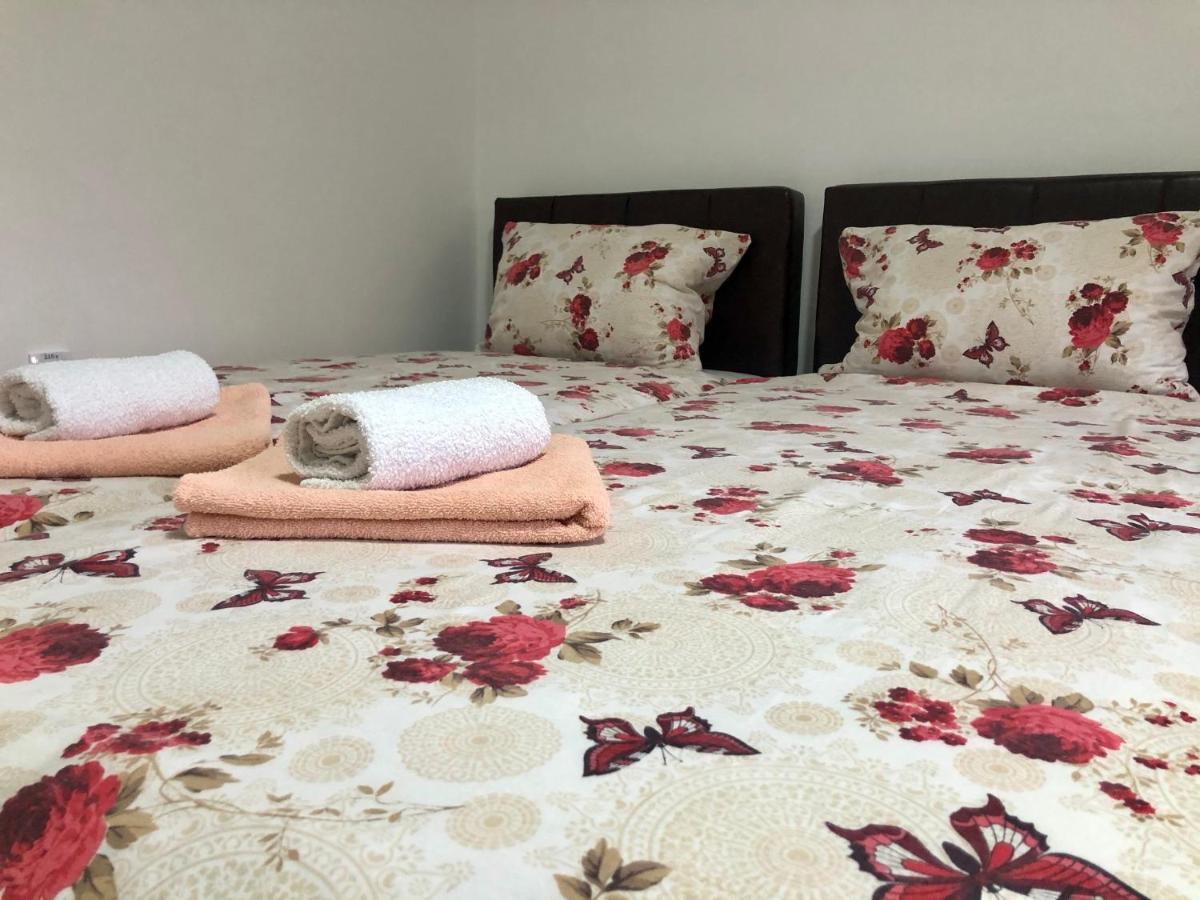 Prenociste Vojkic Apartment Сомбор Екстериор снимка