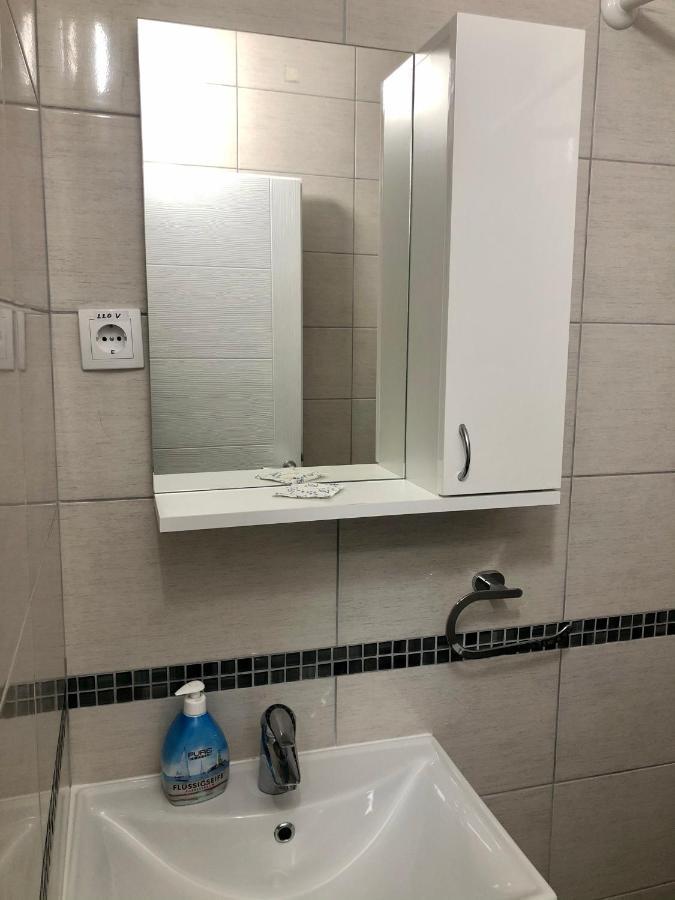 Prenociste Vojkic Apartment Сомбор Екстериор снимка
