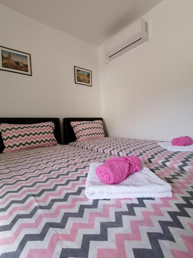 Prenociste Vojkic Apartment Сомбор Екстериор снимка